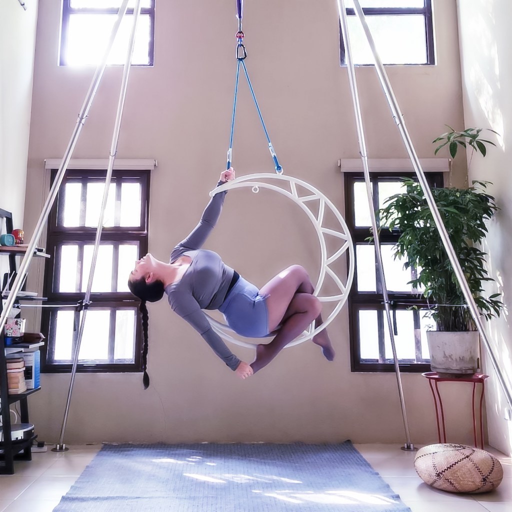 Aerial Moon Hoop&nbsp;Twist