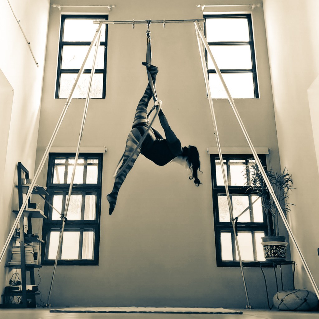 Aerial Hoop Splits